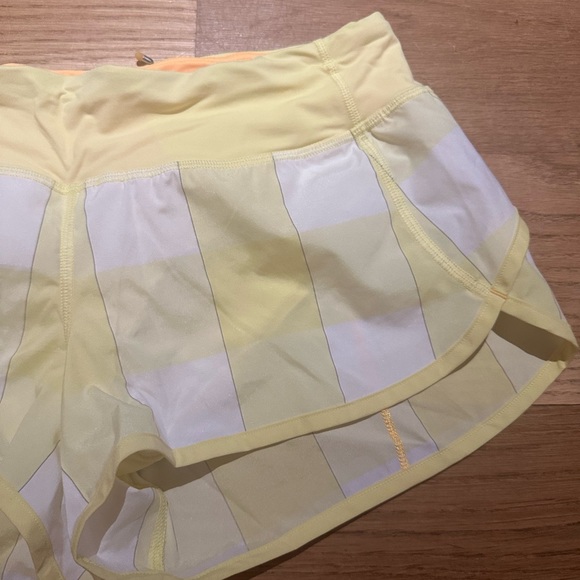 Lululemon Speed Short Gros Gingham Mellow Lemon / Mellow Lemon / Burning Yellow - Picture 11 of 14